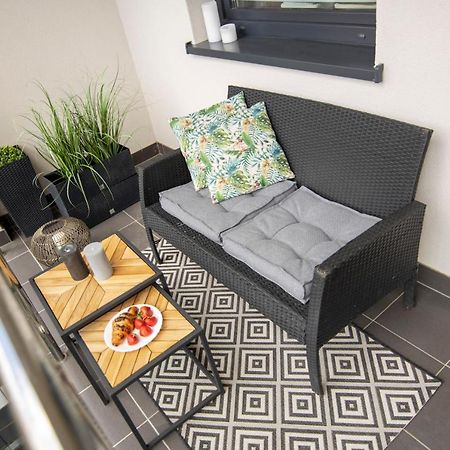 Apartament Laurowa Appartement Tyczyn Buitenkant foto