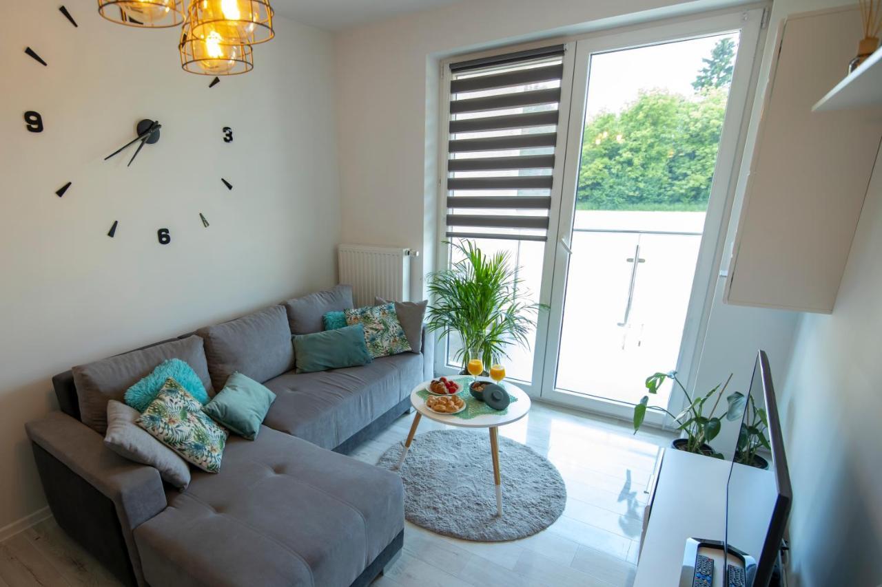 Apartament Laurowa Appartement Tyczyn Buitenkant foto