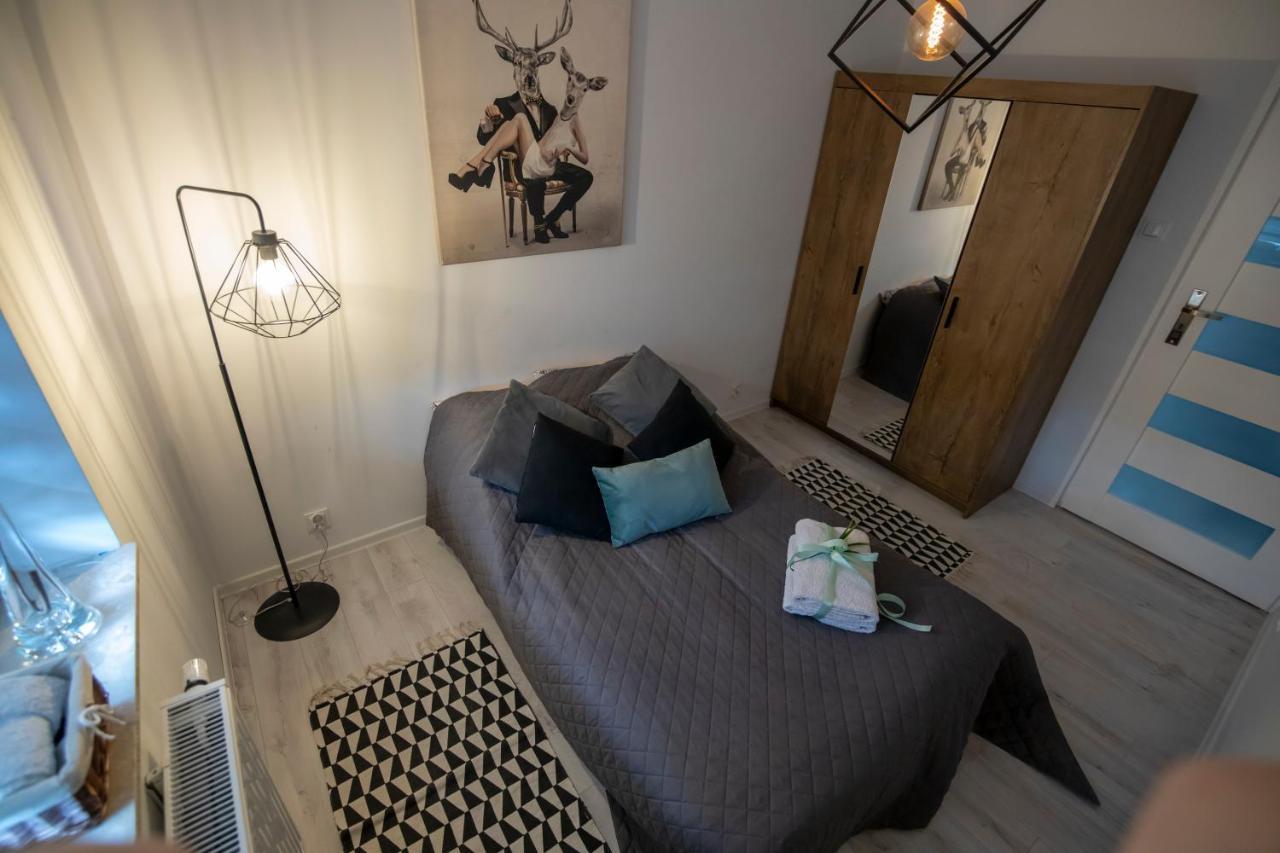 Apartament Laurowa Appartement Tyczyn Buitenkant foto