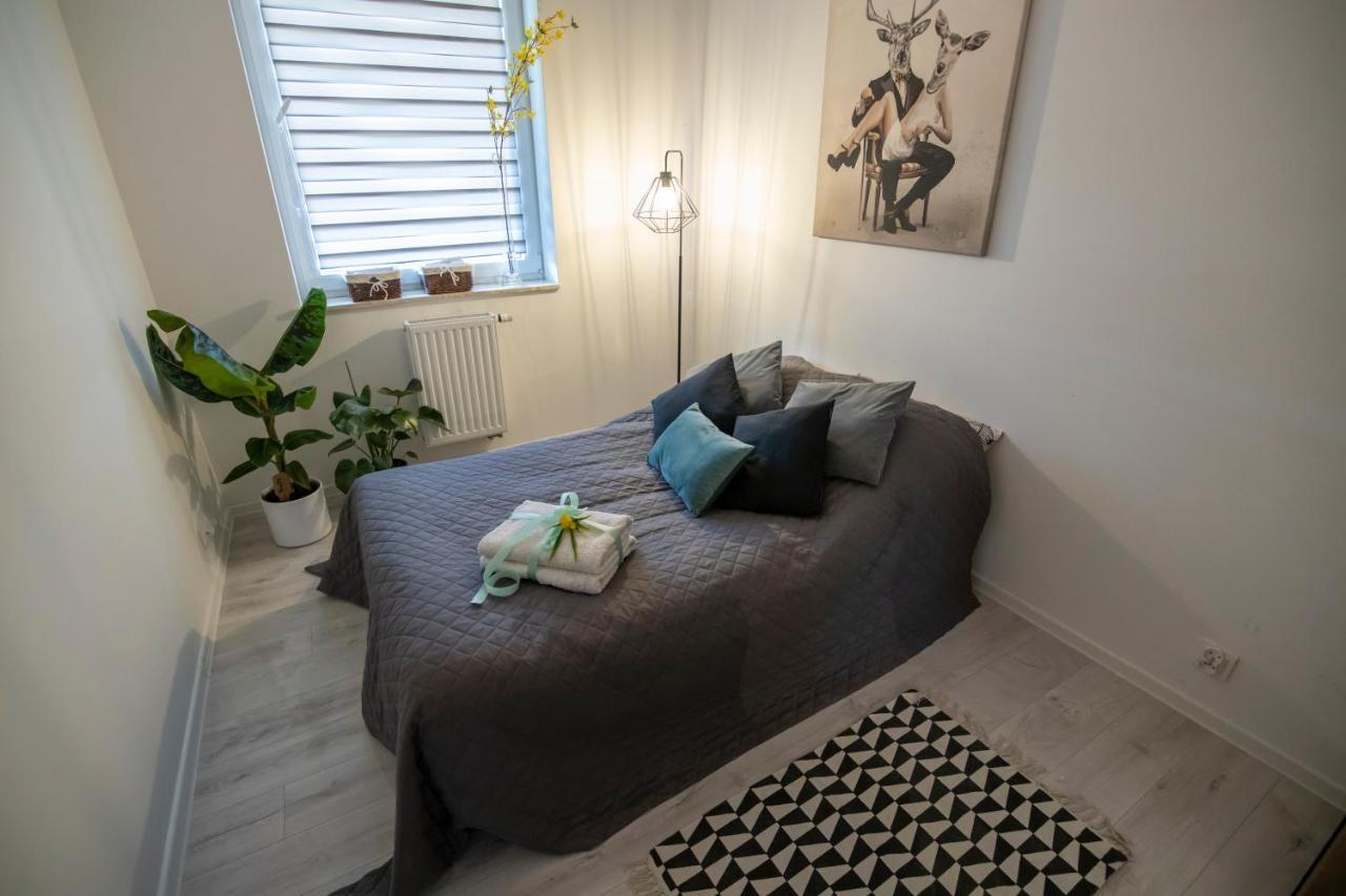 Apartament Laurowa Appartement Tyczyn Buitenkant foto
