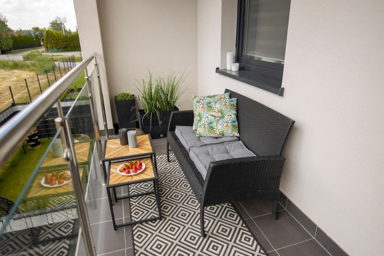 Apartament Laurowa Appartement Tyczyn Buitenkant foto